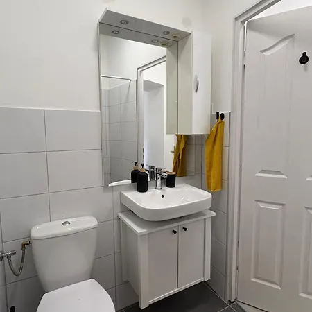Varlak Apartament Tata